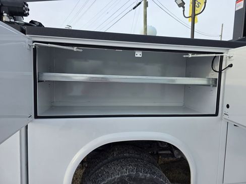 New 2026 Ford F550 4x4 Supercab Super Duty image 38