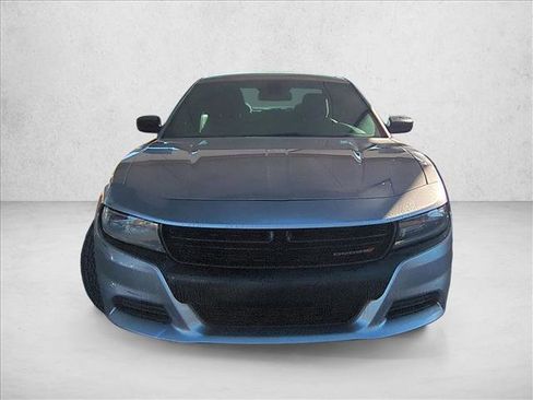 Used 2017 Dodge Charger SE w/ Blacktop Package image 2