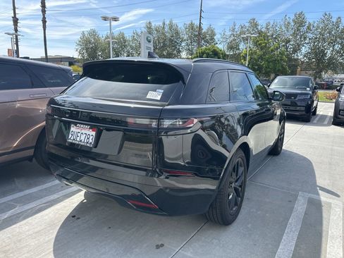 Certified 2025 Land Rover Range Rover Velar Dynamic SE image 3