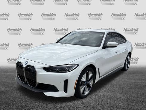 Used 2023 BMW i4 eDrive35 w/ Premium Package image 7