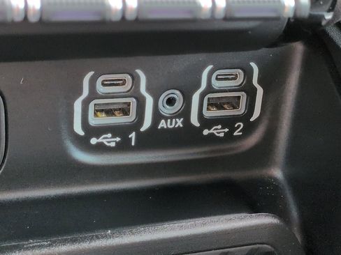 Certified 2023 RAM 1500 Big Horn AWD/4WD image 21