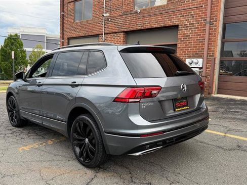 Used 2021 Volkswagen Tiguan SE R-Line AWD/4WD image 9