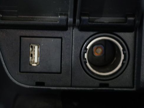 Used 2023 Toyota Camry SE image 22