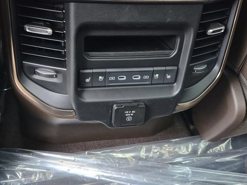 New 2026 RAM 1500 Limited AWD/4WD image 17
