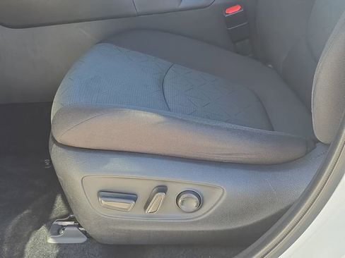 Certified 2024 Toyota RAV4 XLE image 28