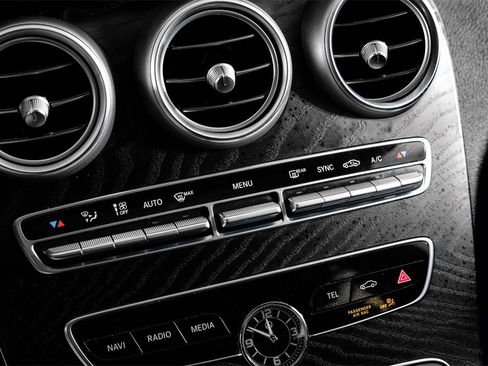 Used 2021 Mercedes-Benz C 300 Sedan w/ Premium Package image 25