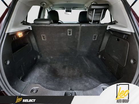 Used 2021 Chevrolet Trax LT AWD/4WD image 26