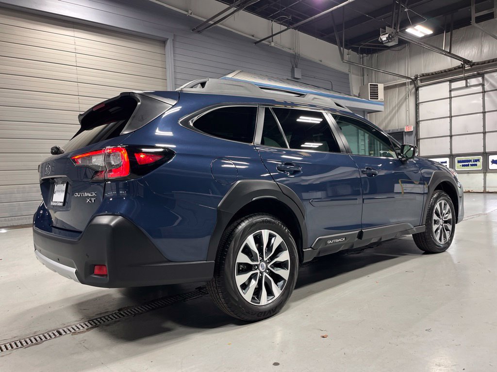 Certified 2023 Subaru Outback Limited XT AWD/4WD image 9