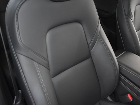 Used 2024 Tesla Model Y Long Range image 17