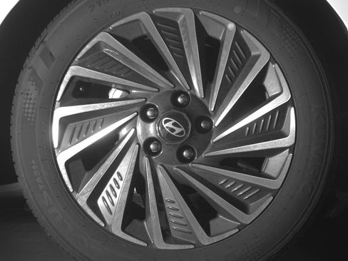 Used 2025 Hyundai Sonata SEL FWD image 15