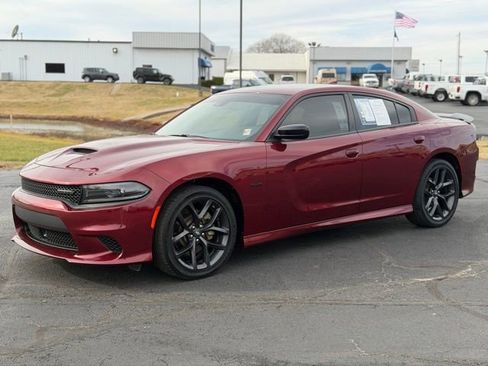 Used 2023 Dodge Charger R/T w/ Blacktop Package image 3