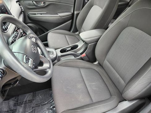 Used 2023 Hyundai Kona SEL image 19