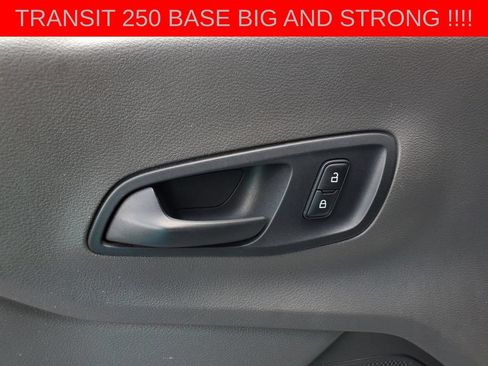 Used 2020 Ford Transit 250 Low Roof RWD image 9