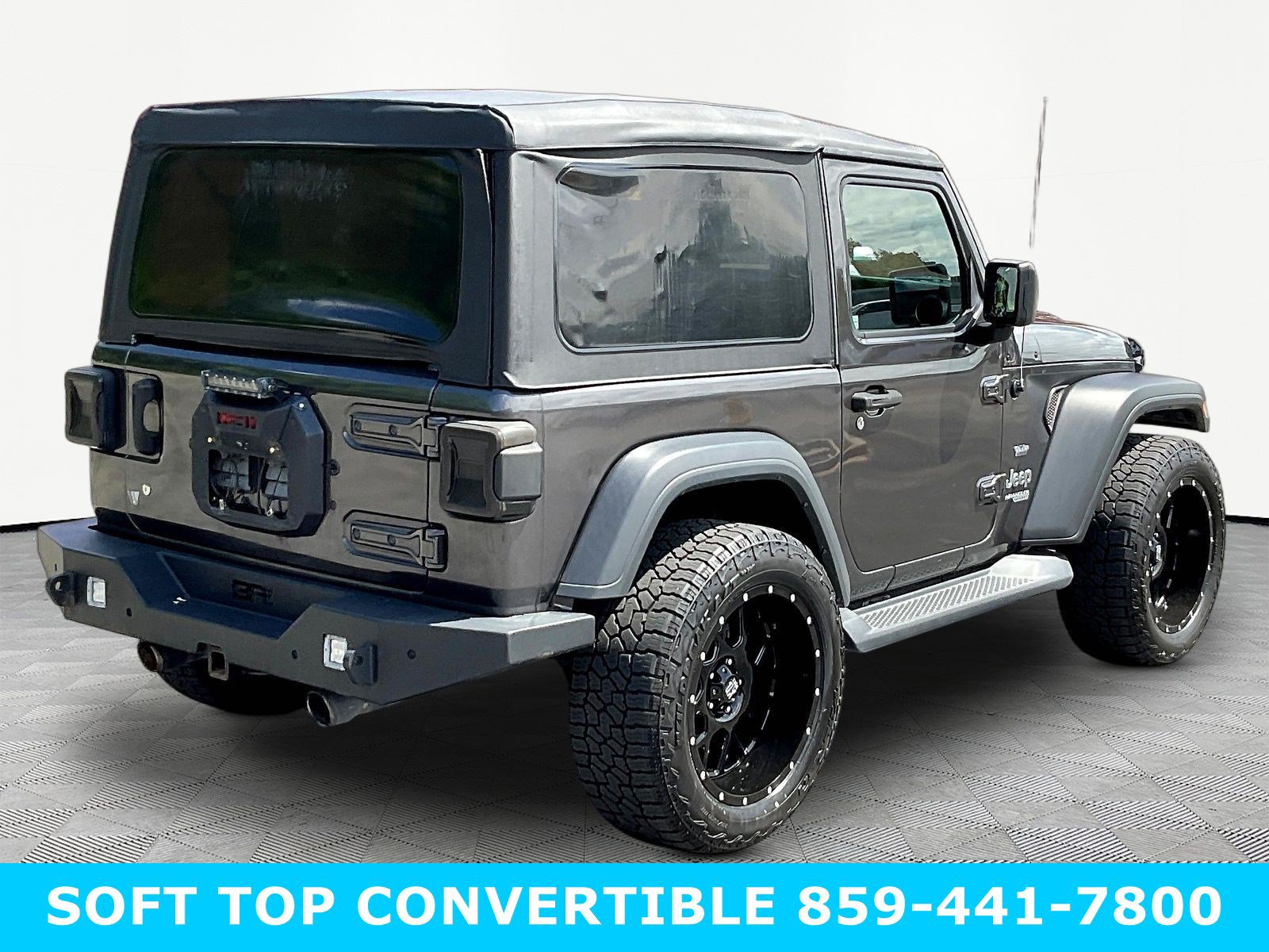 Used 2019 Jeep Wrangler Sport AWD/4WD image 6