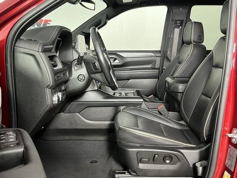 Used 2022 GMC Yukon SLT w/ SLT Luxury Package image 24