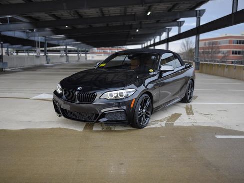 Used 2019 BMW M240i xDrive Convertible w/ Premium Package image 23