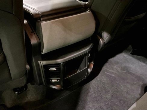 Used 2023 RAM 1500 Big Horn image 29