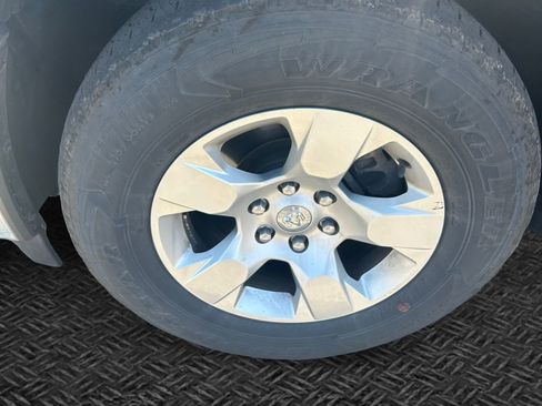 Used 2025 RAM 1500 Big Horn AWD/4WD image 11