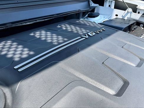 Used 2019 Jeep Cherokee Latitude w/ Popular Appearance Group FWD image 34