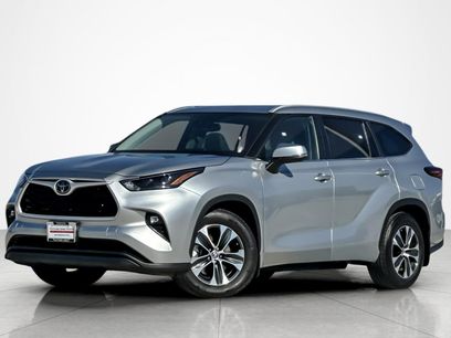 Certified 2024 Toyota Highlander XLE