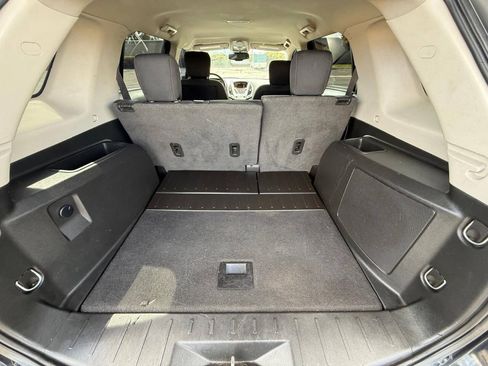 Used 2016 GMC Terrain SLE w/ Chrome Edition FWD image 14