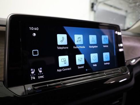 New 2026 Volkswagen Atlas SE image 16