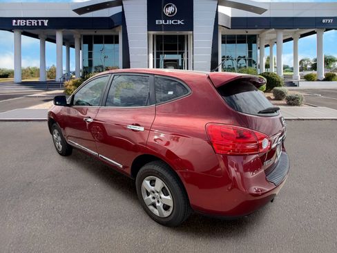 Used 2013 Nissan Rogue S FWD image 4