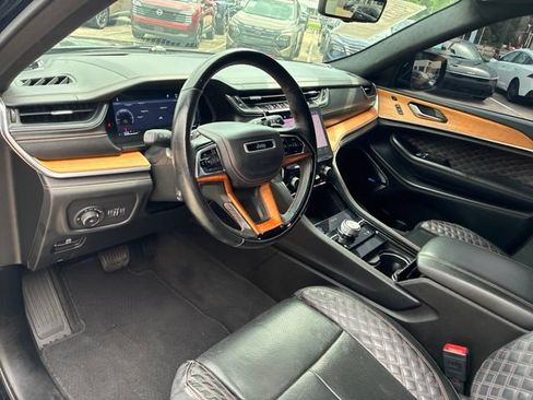 Used 2021 Jeep Grand Cherokee L Summit AWD/4WD image 18