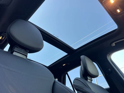 New 2026 Mercedes-Benz GLC 300 4MATIC image 16