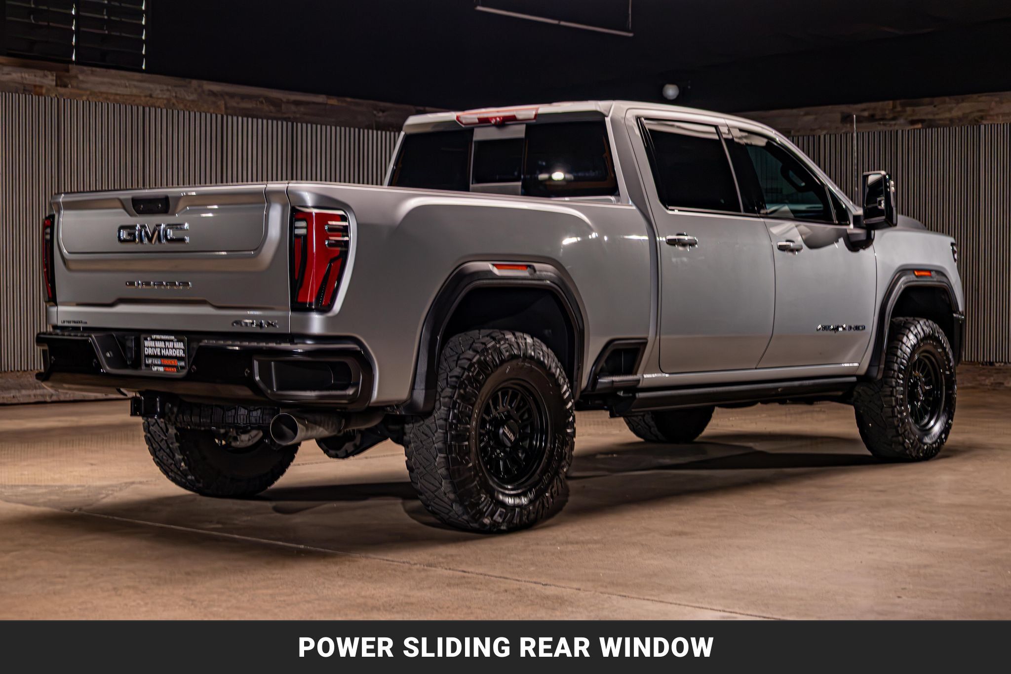 Used 2024 GMC Sierra 2500 AT4X AWD/4WD image 9