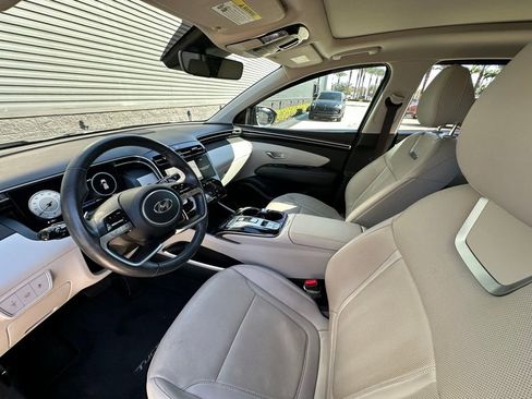 Used 2023 Hyundai Tucson Limited image 4