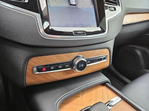 Certified 2023 Volvo XC90 T8 Plus w/ Protection Package image 25