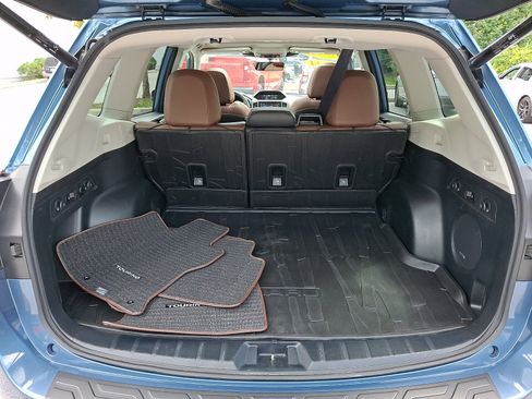 Certified 2024 Subaru Forester Touring w/ POP Package 3 AWD/4WD image 30