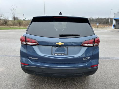 Used 2024 Chevrolet Equinox LS w/ LS Convenience Package AWD/4WD image 4