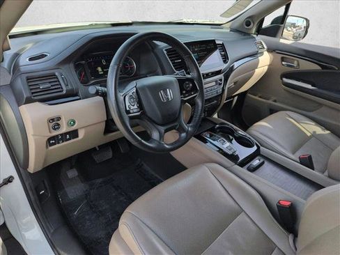 Used 2020 Honda Pilot Elite image 13