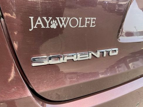 Used 2016 Kia Sorento AWD w/ LX Convenience Package image 24