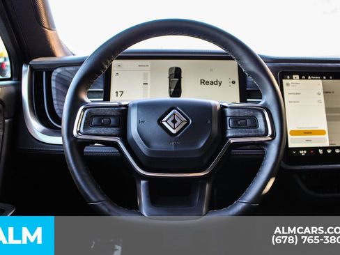 Used 2025 Rivian R1S Adventure image 29