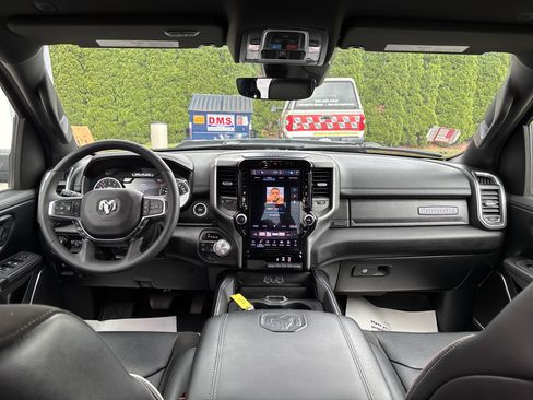 Used 2025 RAM 1500 Laramie w/ Sport Appearance Package AWD/4WD image 14