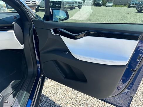 Used 2020 Tesla Model X Long Range AWD/4WD image 13