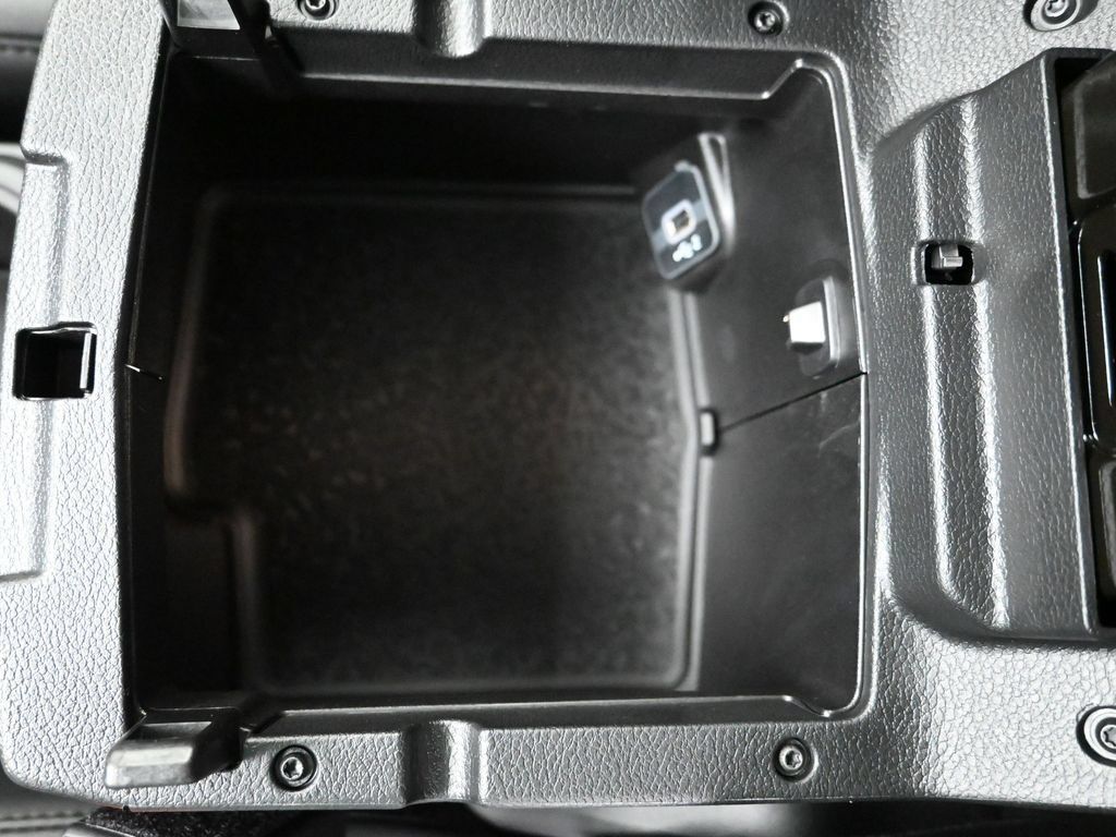 New 2025 Jeep Wrangler Unlimited Rubicon AWD/4WD image 19
