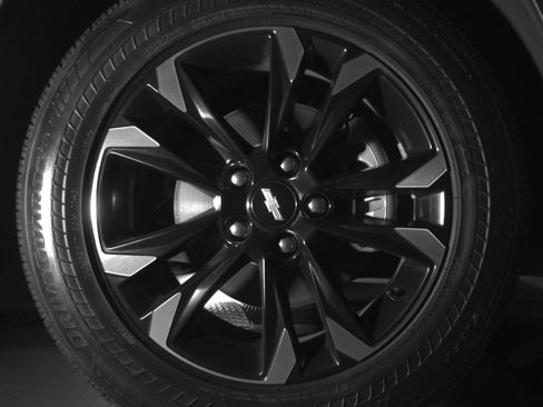 Used 2022 Chevrolet TrailBlazer LT w/ Driver Confidence Package FWD image 9