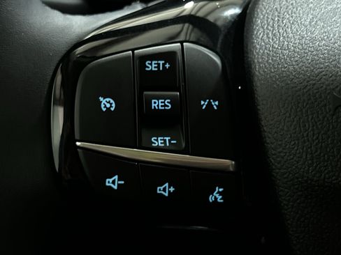 Used 2024 Ford Escape Active w/ Cold Weather Package FWD image 32