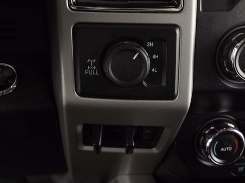 Used 2019 Ford F250 Lariat image 17