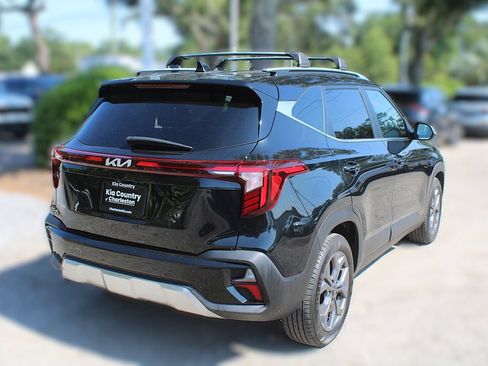 Certified 2024 Kia Seltos S FWD image 7