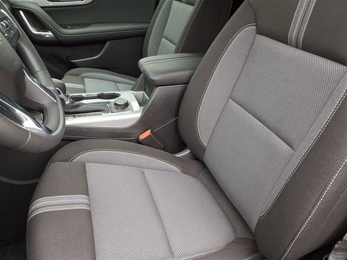 New 2026 Chevrolet Blazer LT image 3