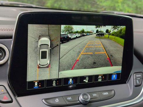 Used 2023 Chevrolet Blazer Premier w/ Driver Confidence II Package FWD image 25