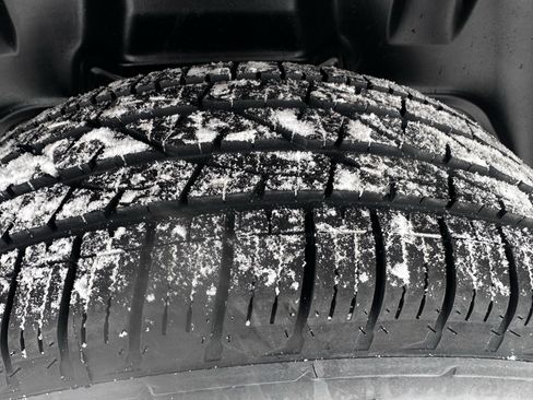 Used 2020 RAM 1500 Limited image 21