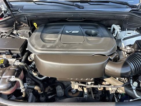 Used 2019 Jeep Grand Cherokee Altitude AWD/4WD image 32
