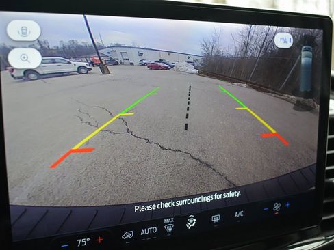 Used 2023 Ford Transit 350 XLT image 16