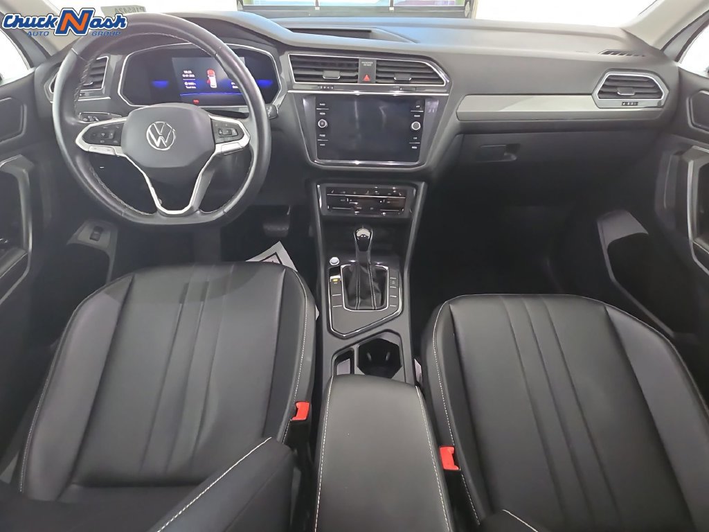 Used 2022 Volkswagen Tiguan SE FWD image 25